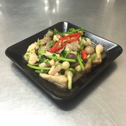 ปลาผัดคึ่นฉ่าย