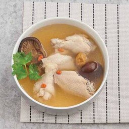 ปีกไก่ตุ๋น