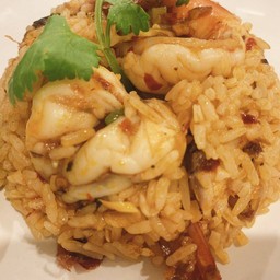 ข้าวผัดต้มยำ