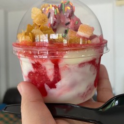 อร่อยยปริมาณสมกับราคาให้ท็อปปิ้งก็เยอะถือว่าผ่านจ้าาา