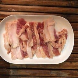 สามชั้น