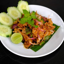 หมูน้ำตก