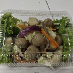 ยำลูกชิ้น_ยังมี