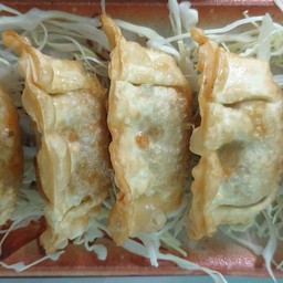 เกี๊ยวซ่า