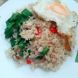 ข้าวผัดแหนม