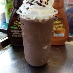 โอวัลตินปั่น