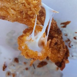 ฮอทดอก+ชีสทอดกรอบ จำนวน 3 ไม้