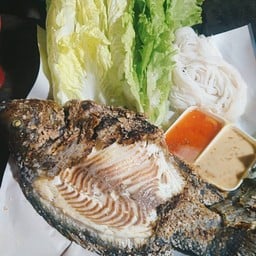 อาตี๋ ปลาสด ปลาเผา (ปอง ปลาเผา ตลาดเช้า)