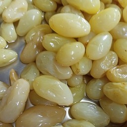 องุ่นแช่อิ่ม