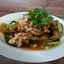 ปลาทับทิมทอดสามรส