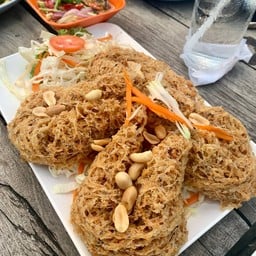 ร้านอาหารมุมสวน