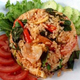 ข้าวผัดต้มยำกุ้ง