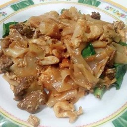 ผัดซีอ๊วไก่