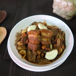 แกงฮังเล