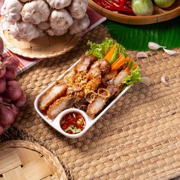 หมูสามชั้นทอดน้ำปลา