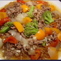 ราดหน้าเนื้อสับ