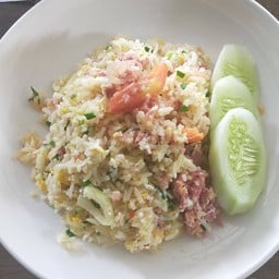 ข้าวผัดแหนม1