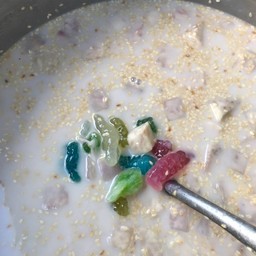 ครองเเครง