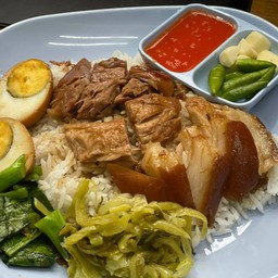 ข้าวขาหมู (เนื้อล้วน)