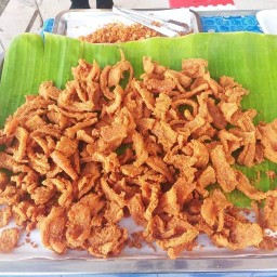 หมูทอด เจ้ปุก สาขา ตลาดเก้าเจริญทรัพย์