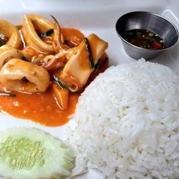 ข้าว+ปลาหมึกผัดไข่เค็ม