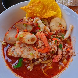 ร้านเจ้ต๋องก๋วยเตี๋ยวต้มยำปากแตก