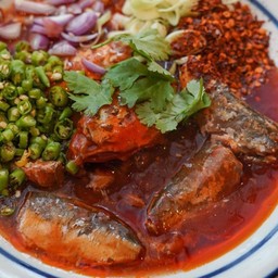 ยำปลากระป๋อง