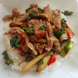 ผัดขี้เมาหมูชิ้น