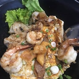 คั่วทะเล พิเศษ (กุ้ง3ตัว)