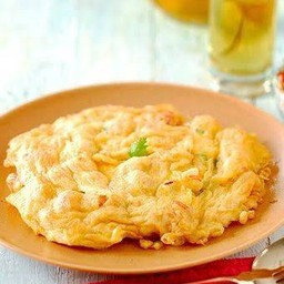 เด็กชายไข่เจียว