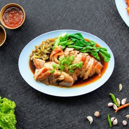 ขาหมูตุ๋น Stewed Pork Leg
