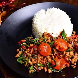 ข้าวกะเพราหมูสับ