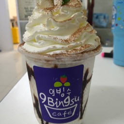 9 bingsu cafe