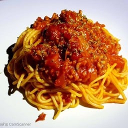 สปาเก็ตตี้ซอสมะเขือเทศเบค่อน