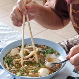 เกาเหลาปลาต้มยำ