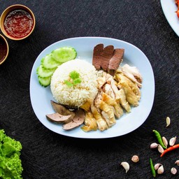ข้าวสวยไก่ต้ม ขนาด ธรรมดา