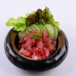 ทูน่าทาทากิ