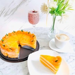 Baked by Bua - เค้กมะพร้าวอ่อน/เค้กวันเกิด - Raintree Villa ทองหล่อ 9
