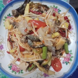 มะกอ/กุ้งสด/หอย/หน่อไม้/ผักกาดดอง/เครื่องตำ/ปู