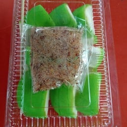 ฝรั่งแช่บ๊วย