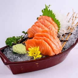 แซลมอนซาชิมิ
