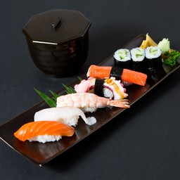 ซุชิรวมชุดเล็ก