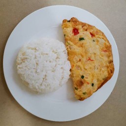 ข้าวไข่เจียวทรงเครื่อง by คุณทิพย์