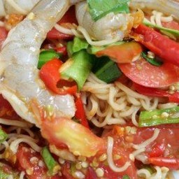 ตำมาม่ากุ้งสด