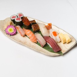 Sushi special 8pcs