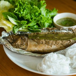 ปลาซาบะนอร์เวย์ย่างทรงเครื่อง กลาง