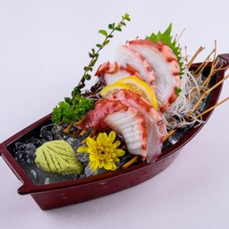 ปลาหมึกยักษ์ซาชิมิ