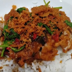 ก๋วยเตี๋ยวพีชฮั้งเพ้ง(เลียบมอเตอร์เวย์)ลาดกระบัง