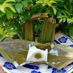 ขนมใส่ไส้ ( โบราณ )