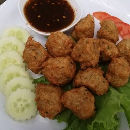 หมูทอดทรงเครื่อง